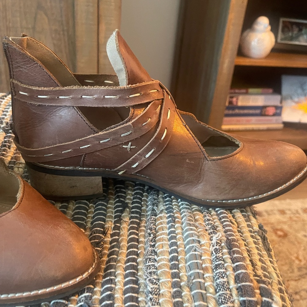 ROPER Womens Embroidery Snip Toe Casual Boots Ankle Low Heel 1-2" - Brown